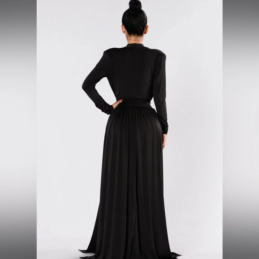 SOLD- Mercari. Fashion nova black spree dress - Picture 3 of 4